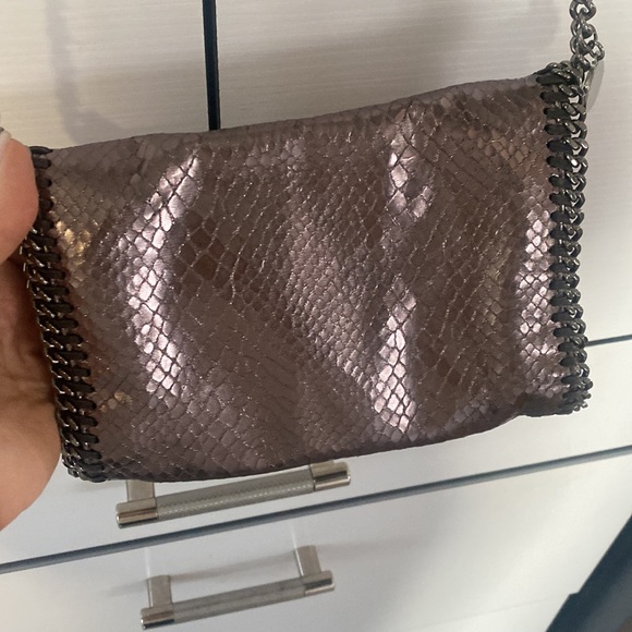 Stella McCartney like new metallic silver snake crossbody bag. - Picture 8 of 8